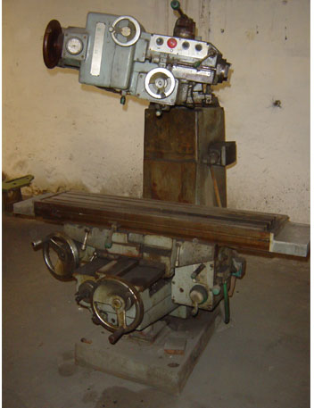 CINCINNATI Universal Milling Machine